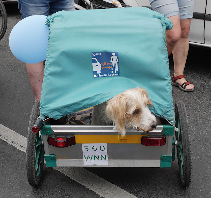 © www.mutbuergerdokus.de: 6. 'Mönchengladbacher Fahrradsternfahrt'