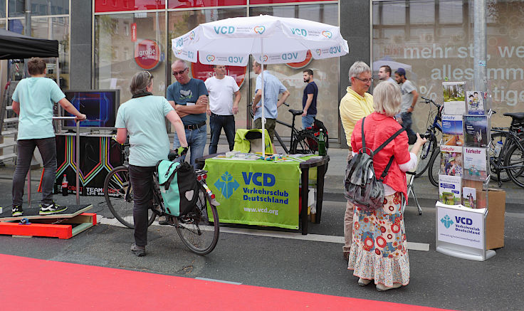 © www.mutbuergerdokus.de: 6. 'Mönchengladbacher Fahrradsternfahrt'