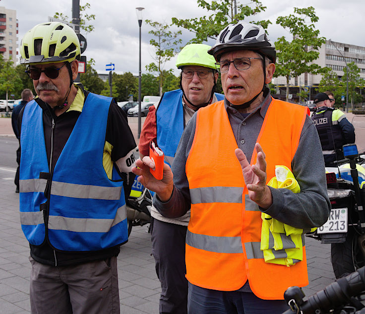 © www.mutbuergerdokus.de: 17. Sternfahrt Köln