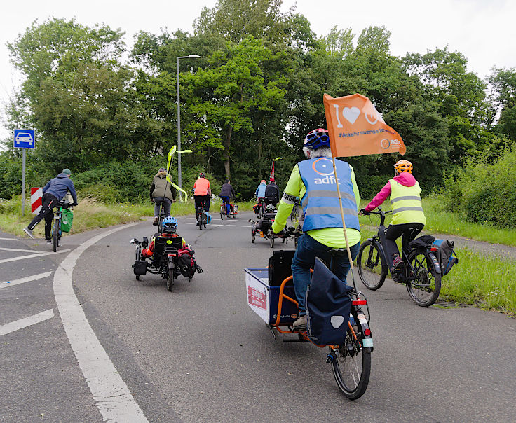 © www.mutbuergerdokus.de: 17. Sternfahrt Köln