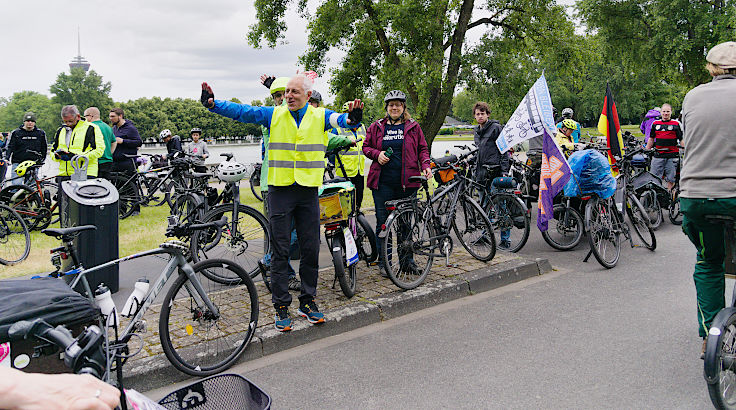 © www.mutbuergerdokus.de: 17. Sternfahrt Köln