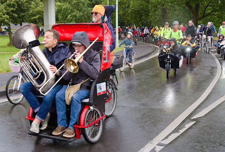 © www.mutbuergerdokus.de: 17. Sternfahrt Köln