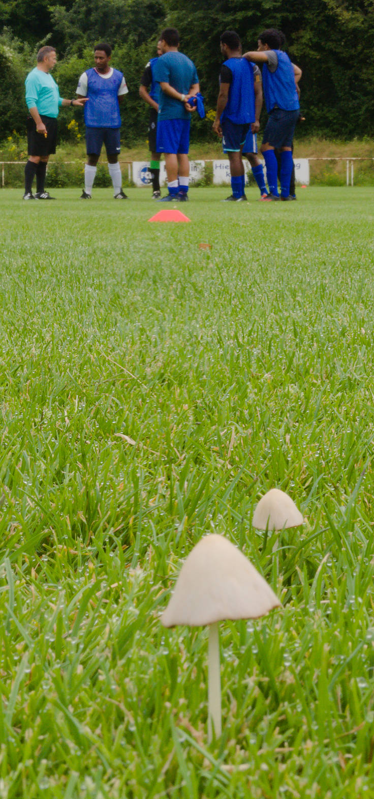 © www.mutbuergerdokus.de: Fußball Freunde Büderich '22 e.V.: 'Fußballfest der Vielfalt'