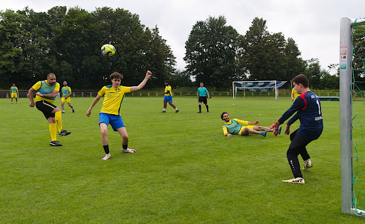 © www.mutbuergerdokus.de: Fußball Freunde Büderich '22 e.V.: 'Fußballfest der Vielfalt'