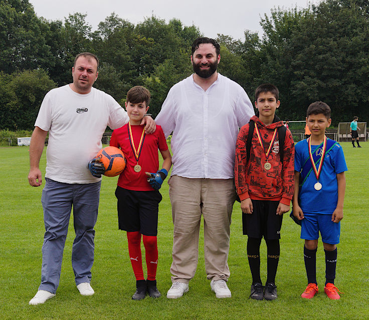 © www.mutbuergerdokus.de: Fußball Freunde Büderich '22 e.V.: 'Fußballfest der Vielfalt'