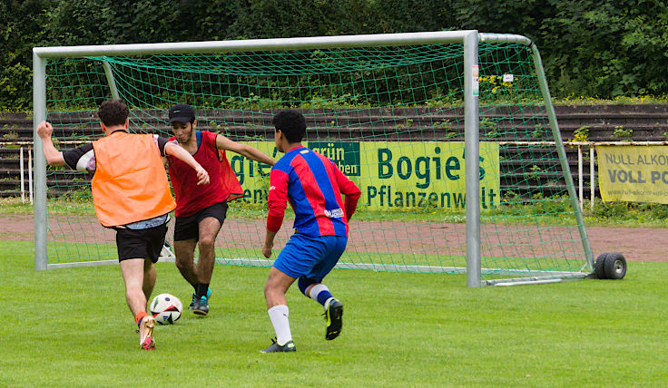 © www.mutbuergerdokus.de: Fußball Freunde Büderich '22 e.V.: 'Fußballfest der Vielfalt'