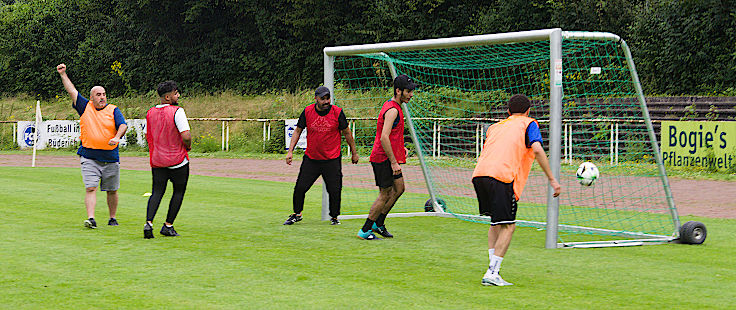 © www.mutbuergerdokus.de: Fußball Freunde Büderich '22 e.V.: 'Fußballfest der Vielfalt'