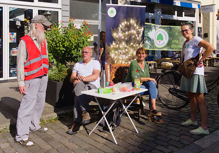 © www.mutbuergerdokus.de: 'Park(ing) Day Düsseldorf'