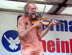 © www.mutbuergerdokus.de © www.mutbuergerdokus.de